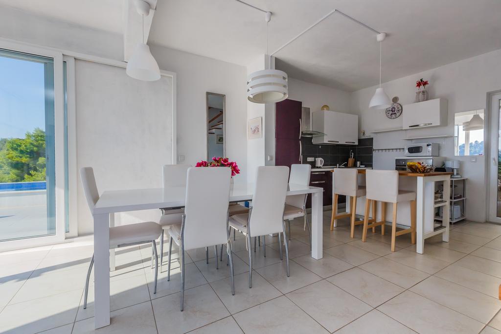 Villa Casabianca Milna  Eksteriør billede
